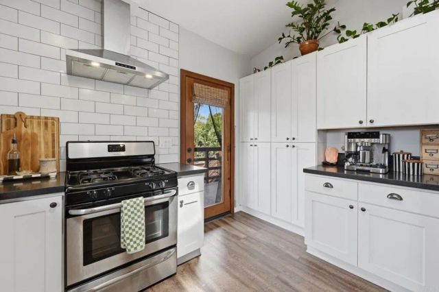 637 Sparta Drive A & B, Encinitas, CA 92024