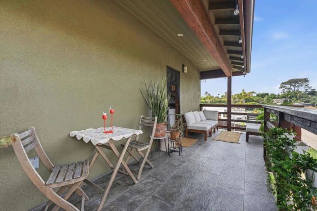 637 Sparta Drive A & B, Encinitas, CA 92024