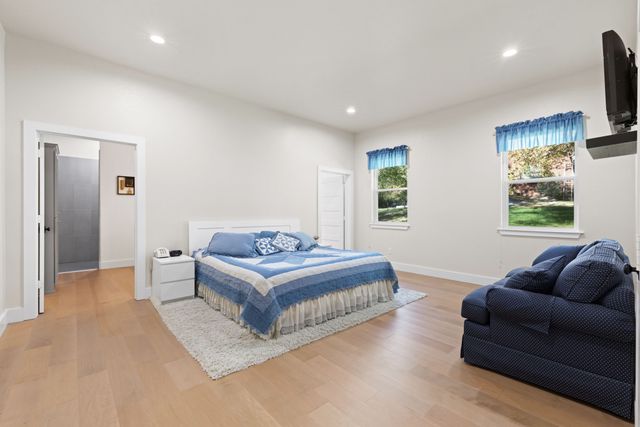 6520 Shoreline Drive, Little Elm, TX 75068