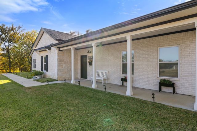 6520 Shoreline Drive, Little Elm, TX 75068