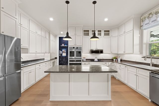 6520 Shoreline Drive, Little Elm, TX 75068