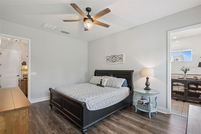 491 W DELAWARE AVENUE, Lake Helen, FL 32744