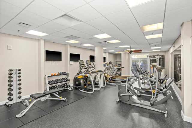 110 31st Ave N Apt 303, Nashville, TN 37203