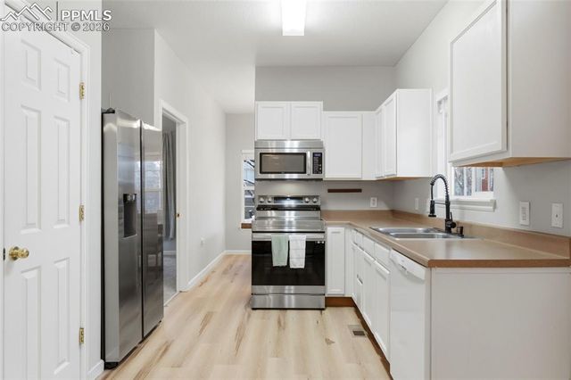 1464 Bergen Rock Street, Castle Rock, CO 80109