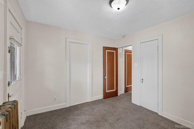 5572 Kensington Avenue, Detroit, MI 48224