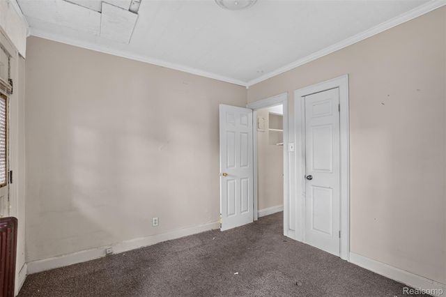 5572 Kensington Avenue, Detroit, MI 48224