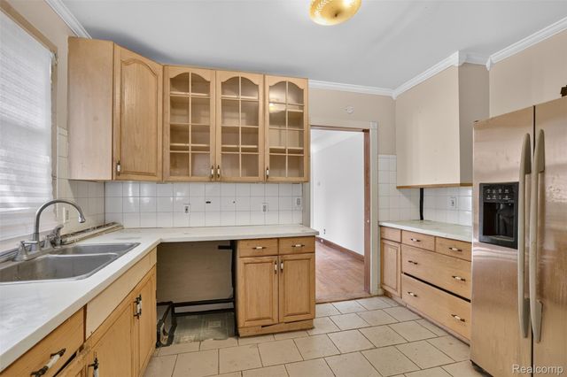 5572 Kensington Avenue, Detroit, MI 48224