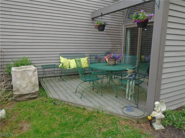 4062 Saint Andrews Court 1, Canfield, OH 44406