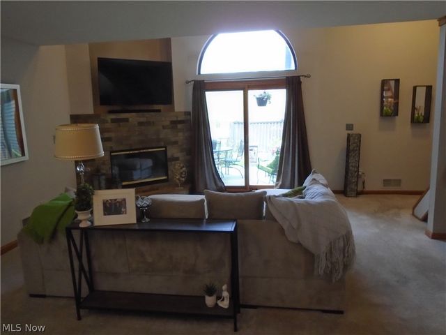 4062 Saint Andrews Court 1, Canfield, OH 44406