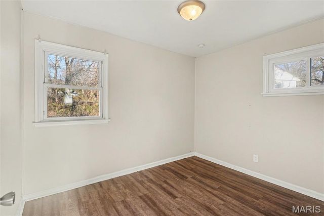 1711 Nemnich Avenue, St Louis, MO 63136