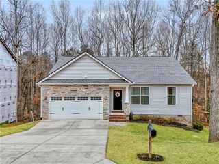 208 Joes Court, Easley, SC 29642