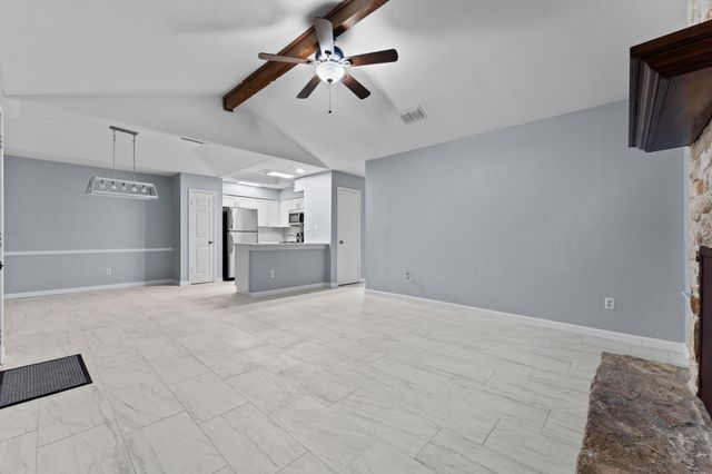 2305 Pena CV, Round Rock, TX 78681