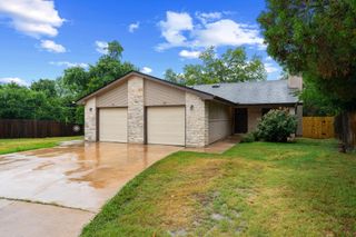 2305 Pena CV, Round Rock, TX 78681