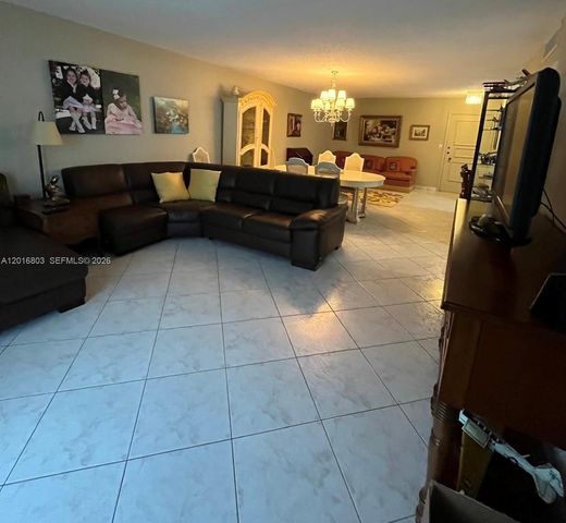 1601 S Ocean Dr 605, Hollywood, FL 33019