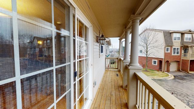 2970 Barclay Way, Ann Arbor, MI 48105