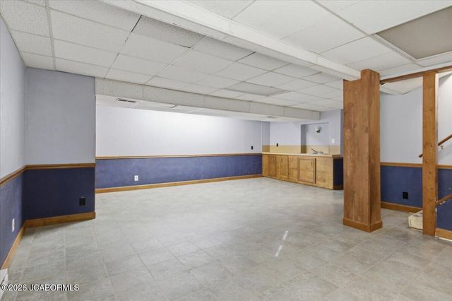 1511 SWIFTS HWY, Jefferson City, MO 65109