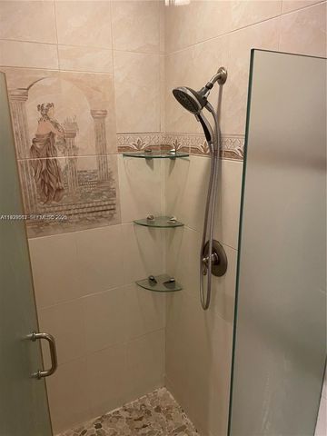 1552 NW 135th Avenue, Pembroke Pines, FL 33028
