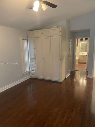 1552 NW 135th Avenue, Pembroke Pines, FL 33028
