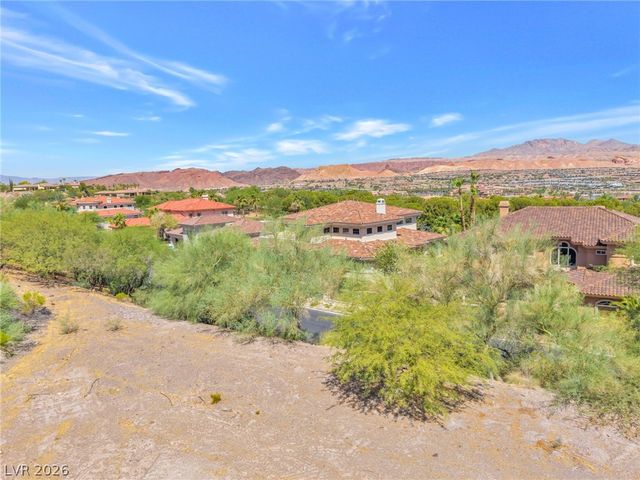 20 Camino Barcelona Place, Henderson, NV 89011