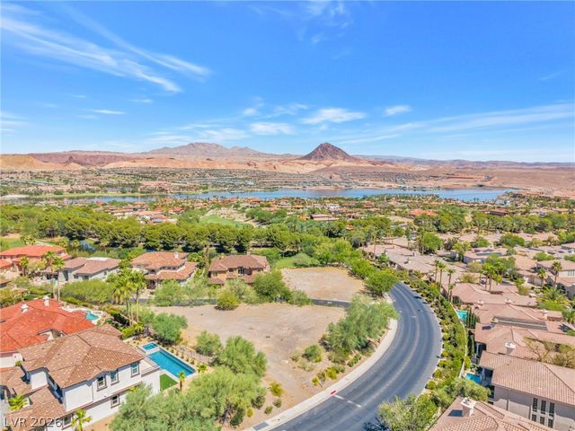 20 Camino Barcelona Place, Henderson, NV 89011
