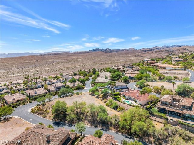 20 Camino Barcelona Place, Henderson, NV 89011