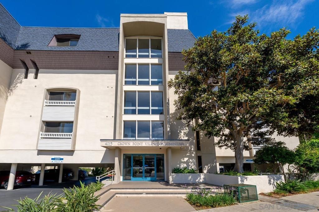Image 28 of property listing at 4015 Crown Point Dr. 310, San Diego, CA 92109