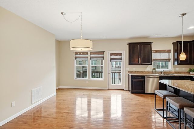 9558 Union Park, West Chester, OH 45069