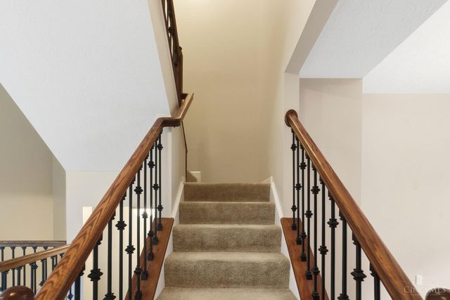 9558 Union Park, West Chester, OH 45069