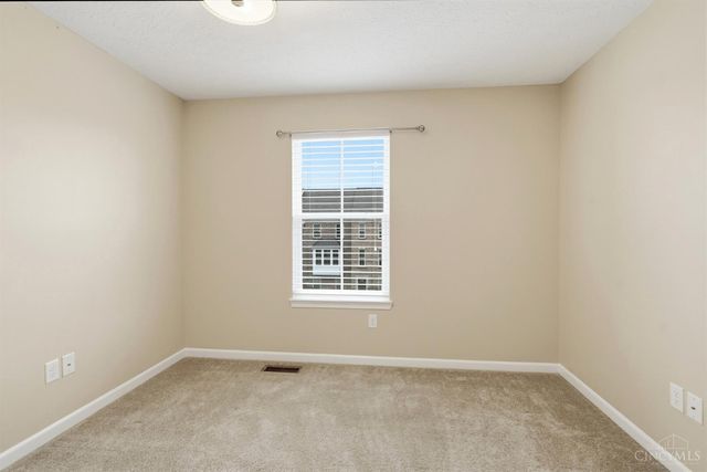 9558 Union Park, West Chester, OH 45069