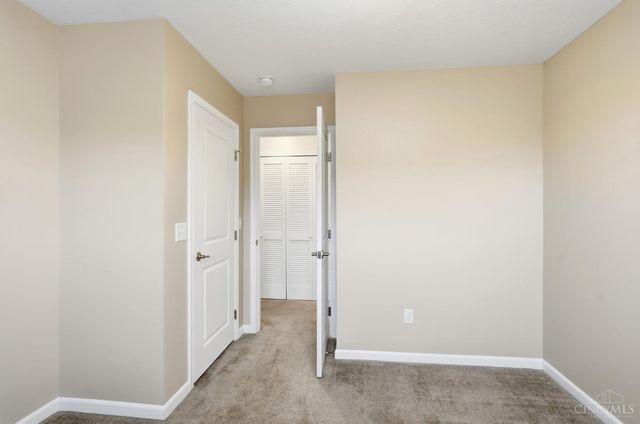 9558 Union Park, West Chester, OH 45069