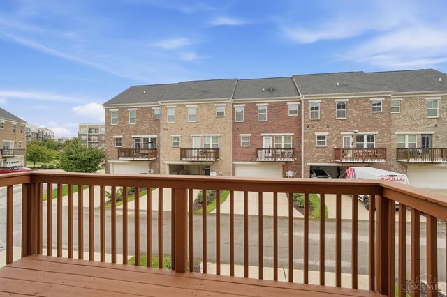9558 Union Park, West Chester, OH 45069