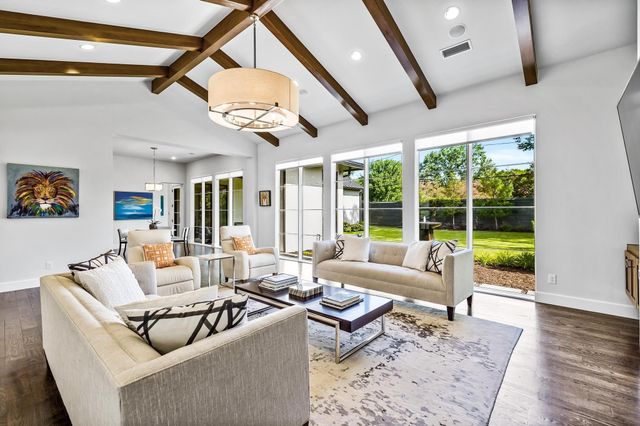 6523 Northwood Road, Dallas, TX 75225