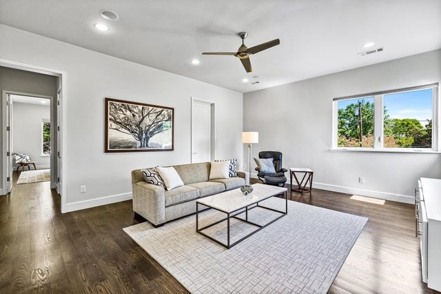 6523 Northwood Road, Dallas, TX 75225