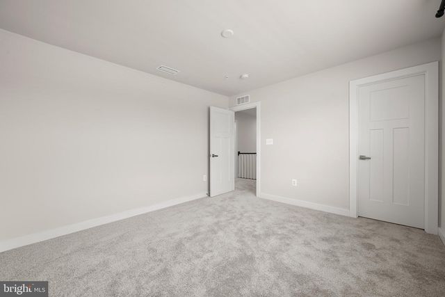 800 MOORE GATE WAY, Bowie, MD 20716