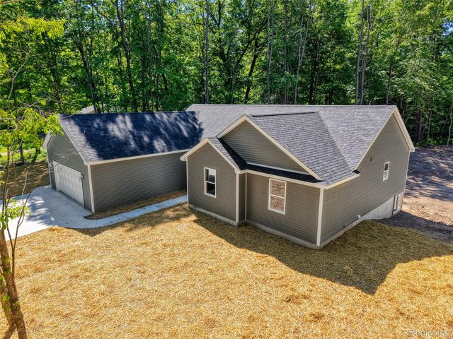 10551 W. Allen Road, Conway Township, MI 48836