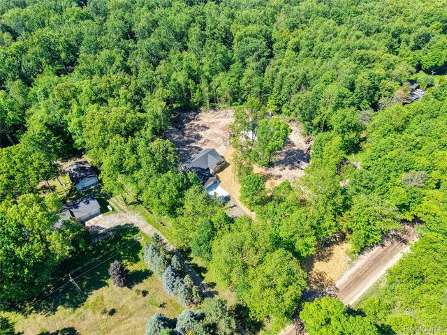 10551 W. Allen Road, Conway Township, MI 48836