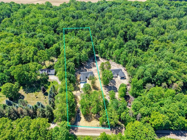 10551 W. Allen Road, Conway Township, MI 48836
