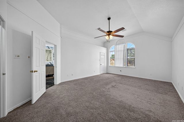 6207 SPRING VLY, San Antonio, TX 78247