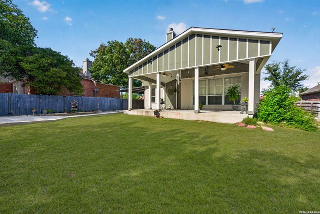 6207 SPRING VLY, San Antonio, TX 78247