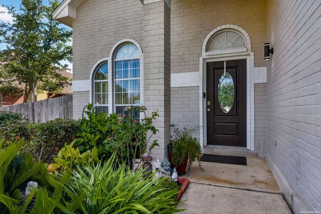 6207 SPRING VLY, San Antonio, TX 78247