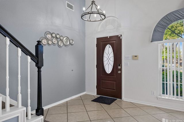 6207 SPRING VLY, San Antonio, TX 78247