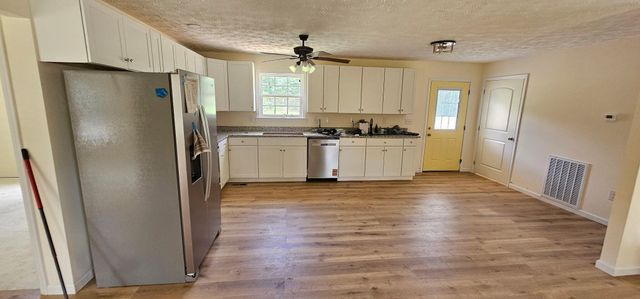 1508 Bennie Camp Road, Dunlap, TN 37327