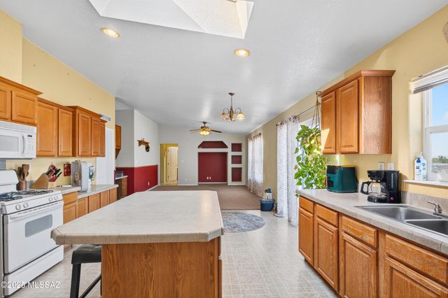 3870 W Packer Place, Mc Neal, AZ 85617