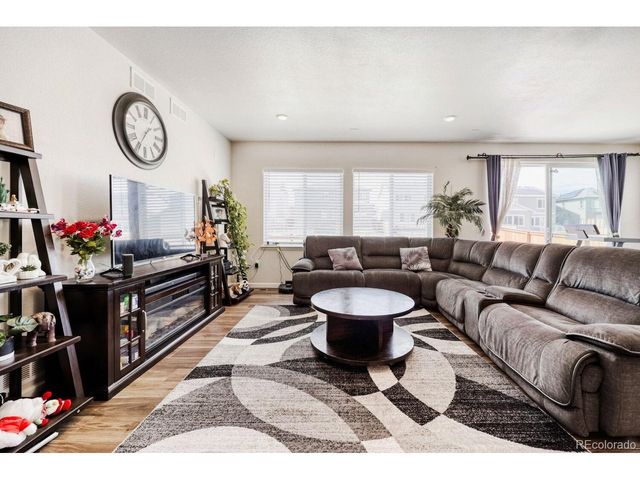 10965 Hayloft St, Parker, CO 80134