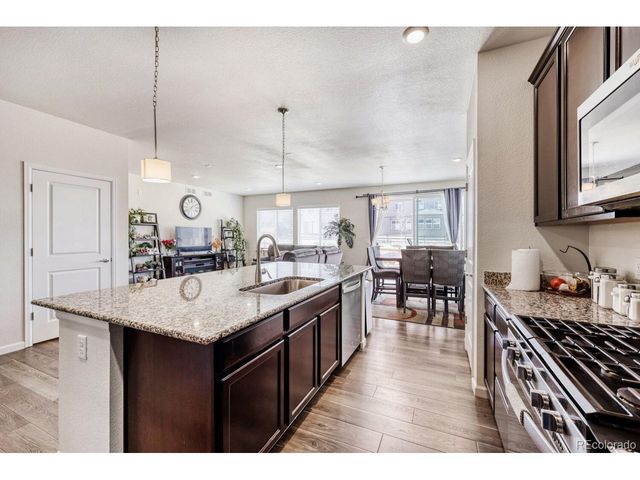 10965 Hayloft St, Parker, CO 80134