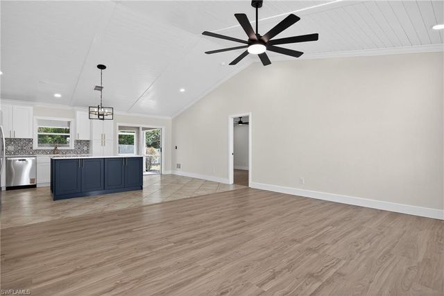 1213 SW 10th PL, Cape Coral, FL 33991