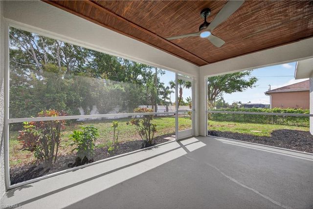 1213 SW 10th PL, Cape Coral, FL 33991