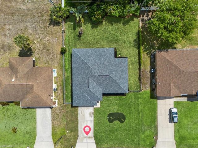 1213 SW 10th PL, Cape Coral, FL 33991