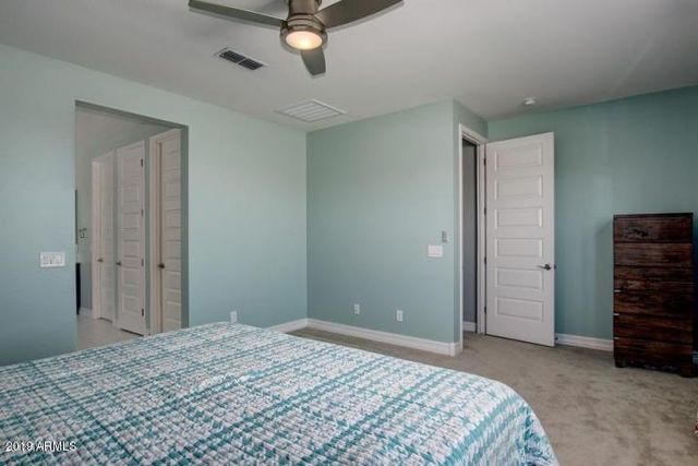 2942 W AMBER SUN Drive, Phoenix, AZ 85085