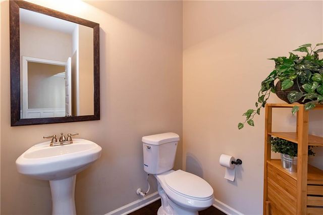 70 Sylvan Loop, Fayetteville, GA 30214